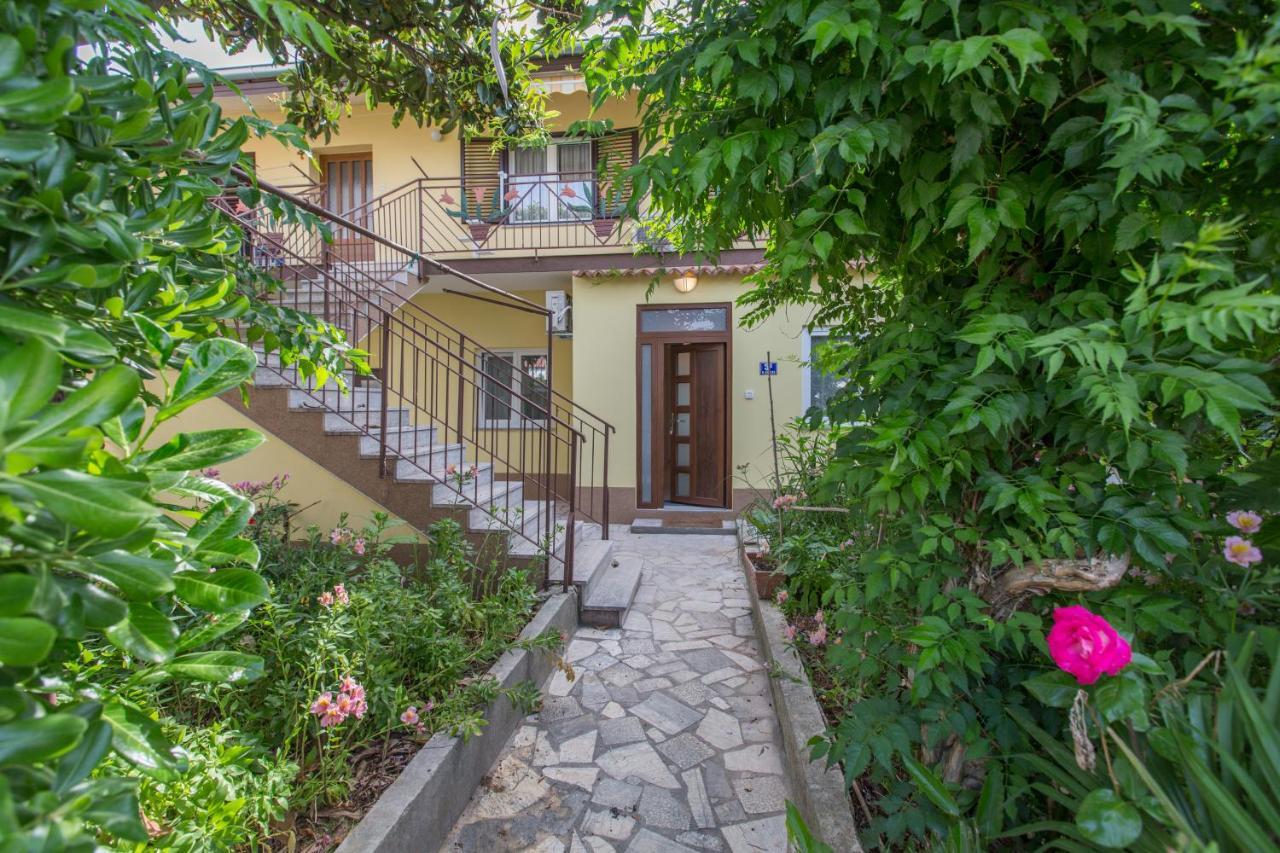 Apartment Agnese2 Rovinj Exteriör bild